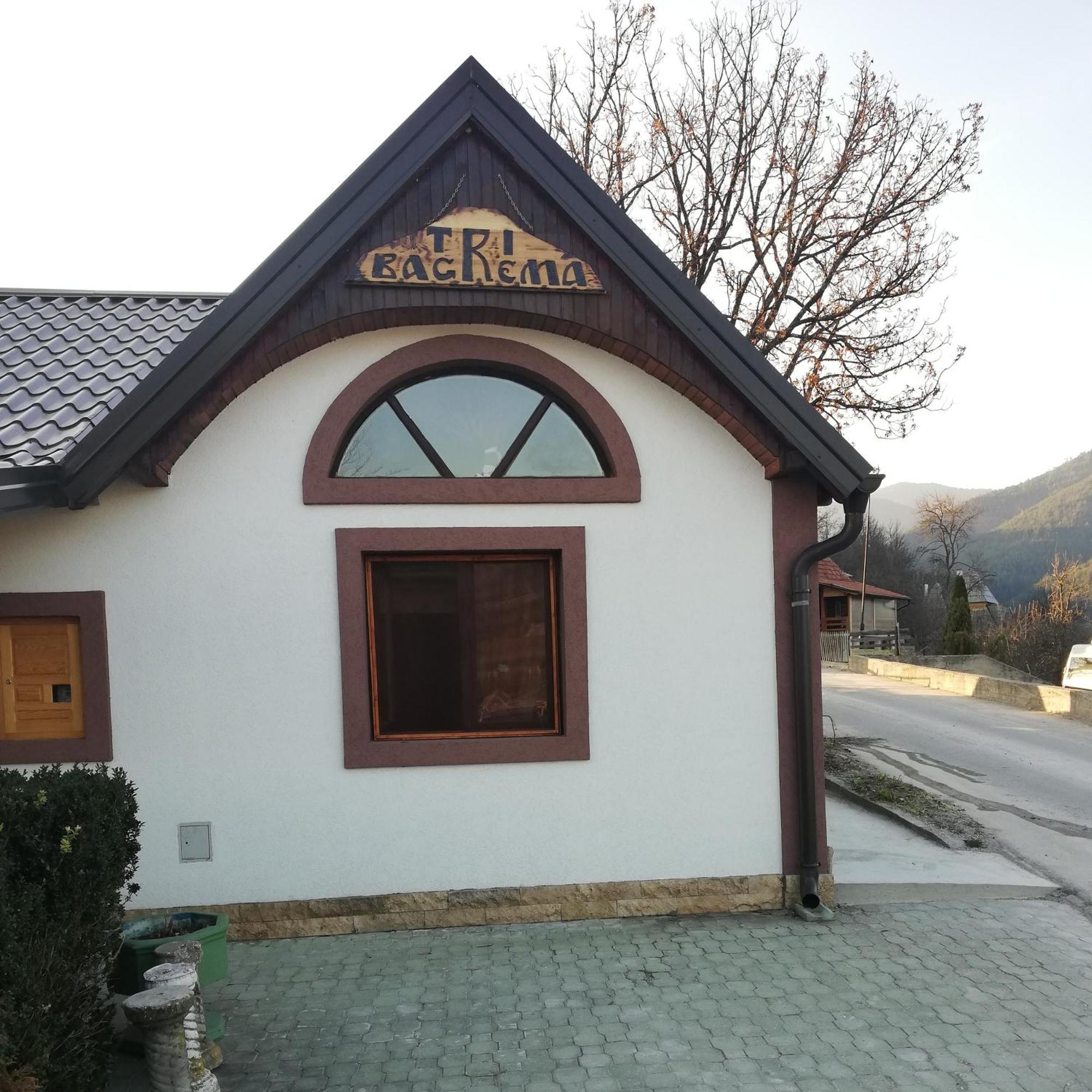 Апартаменти Tri Bagrema Km Мокра Гора Екстер'єр фото